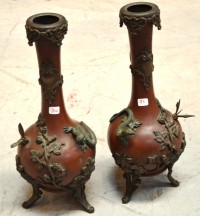 SH Enchères, Sophie Himbaut commissaire-priseur Vente de fonds de maison mardi 24 février à 10h paire-de-vases-bronze-insectes