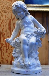 SH Enchères, Sophie Himbaut commissaire-priseur Vente de noël jeudi 18 décembre à 10h moreau-porcelaine